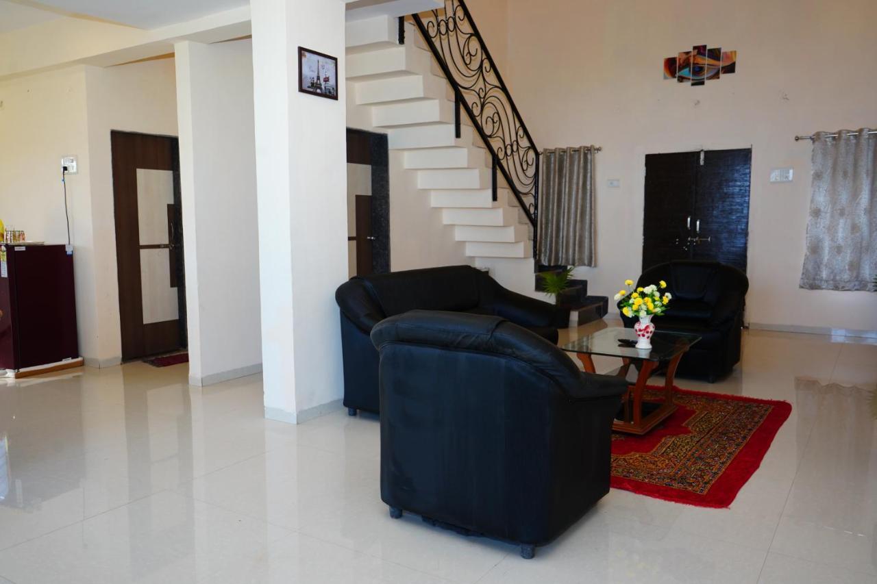 Bulverton Valley Villa มหาบาเลชวาร์ ภายนอก รูปภาพ