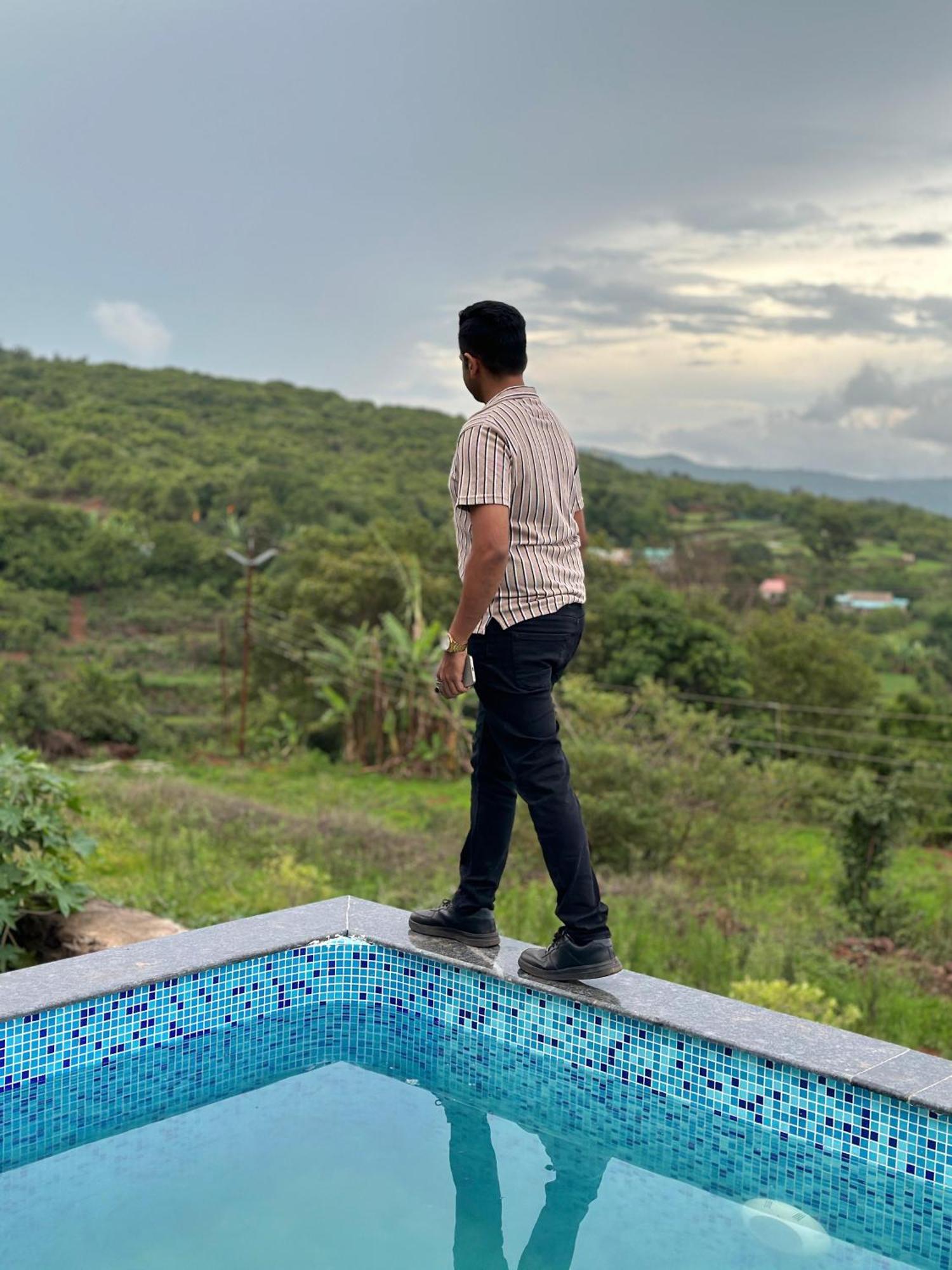 Bulverton Valley Villa มหาบาเลชวาร์ ภายนอก รูปภาพ